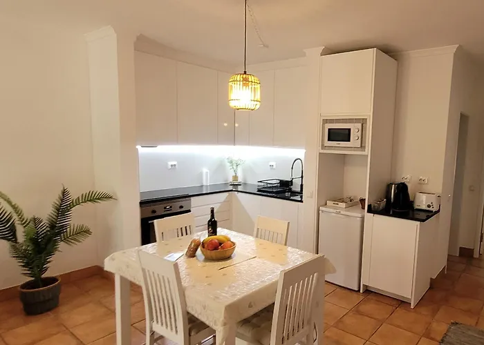 Mos In Porto Mos Lagos