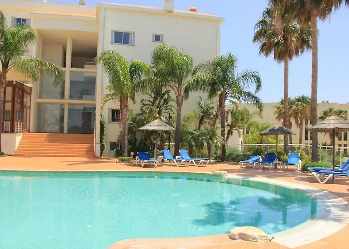 Mos In Porto Mos * Lagos